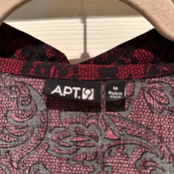 Women’s Apt. 9 Top - Picture 2 of 7